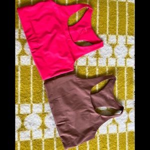 NWOT girlfriend collective sports bras size M